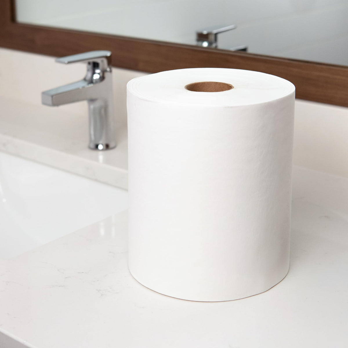 White 1-Ply Hardwound Paper Towels, 6 Rolls P480811