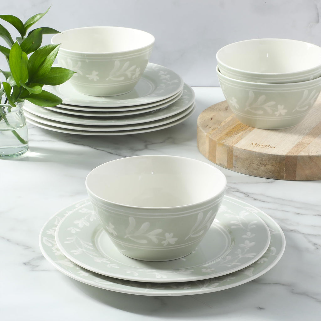 Sage Green 12-Piece Bone China Dinnerware Set P711567