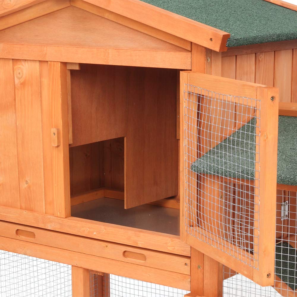 Wooden Chicken Coop with Waterproof Roof and Nesting Box P635653