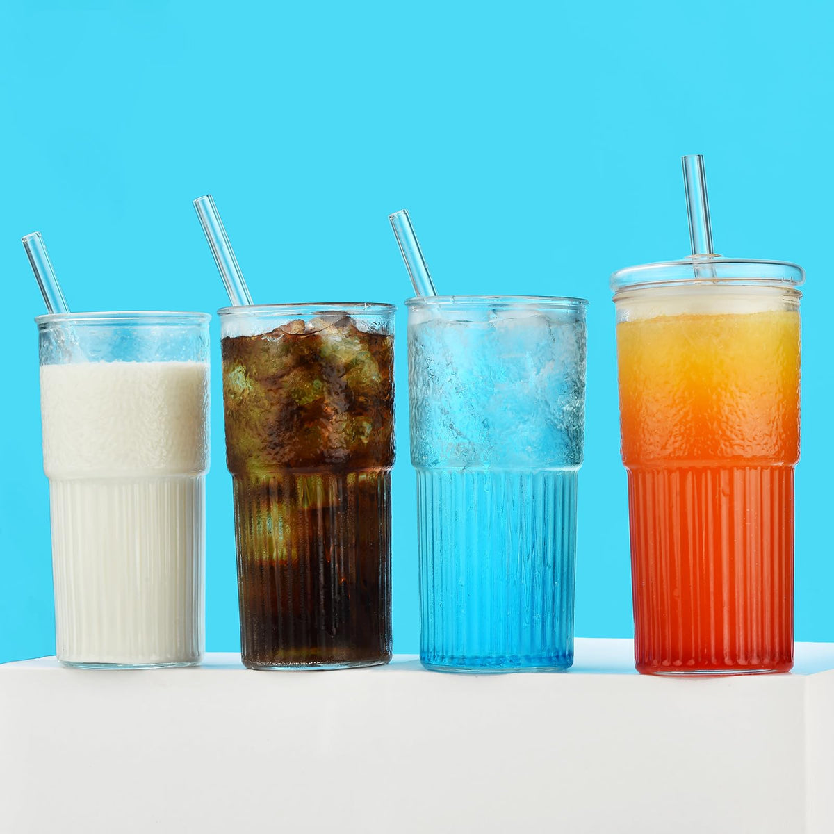 22 oz High Borosilicate Clear Glass Cups with Lids and Straws, Pack of 2 X189