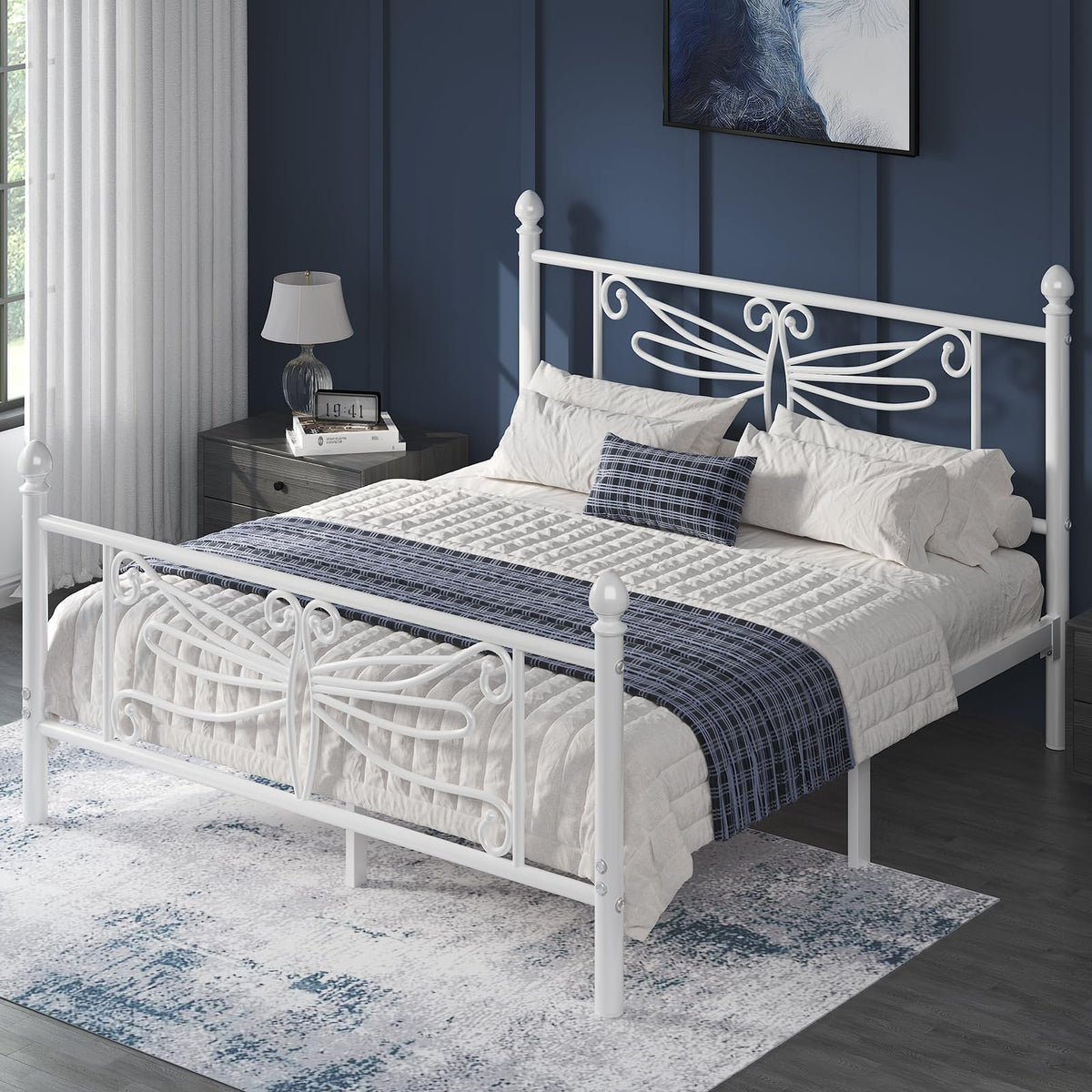 White Full Size Metal Platform Bed Frame U4929