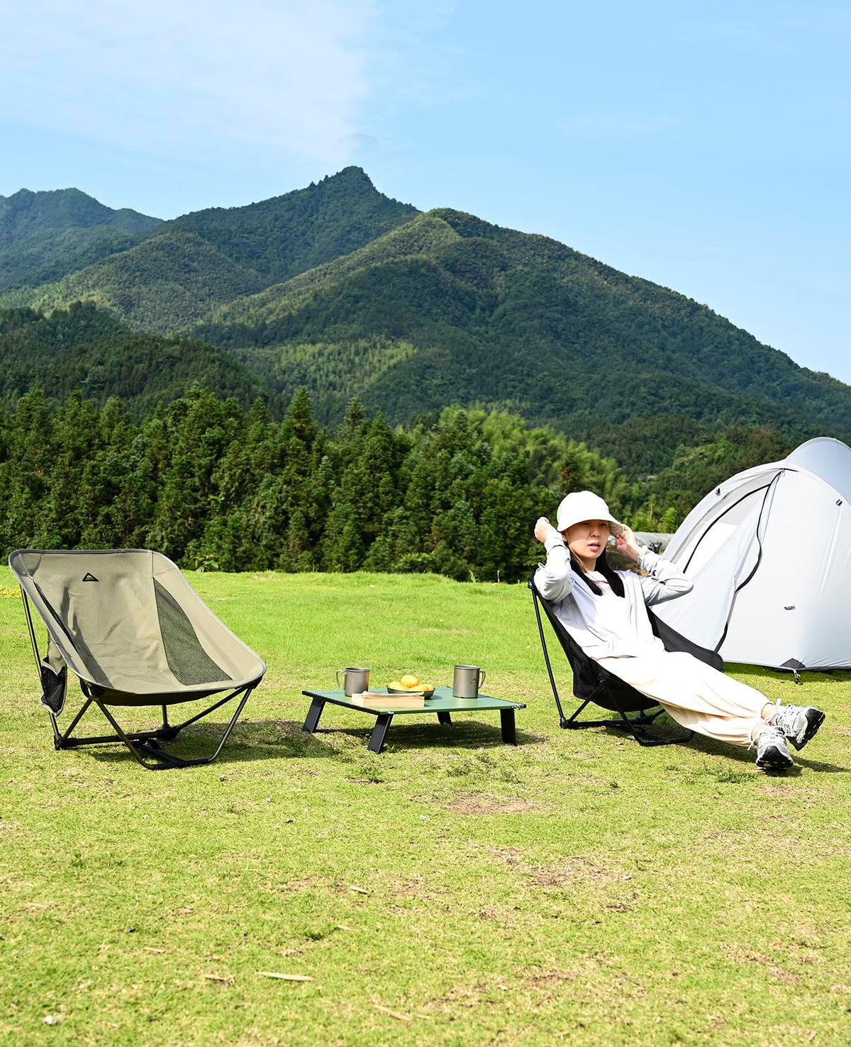 Ultralight Compact Mini Folding Table Y375